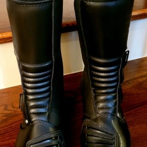 Bilt Hipora black motorcycle riding boots Size 9